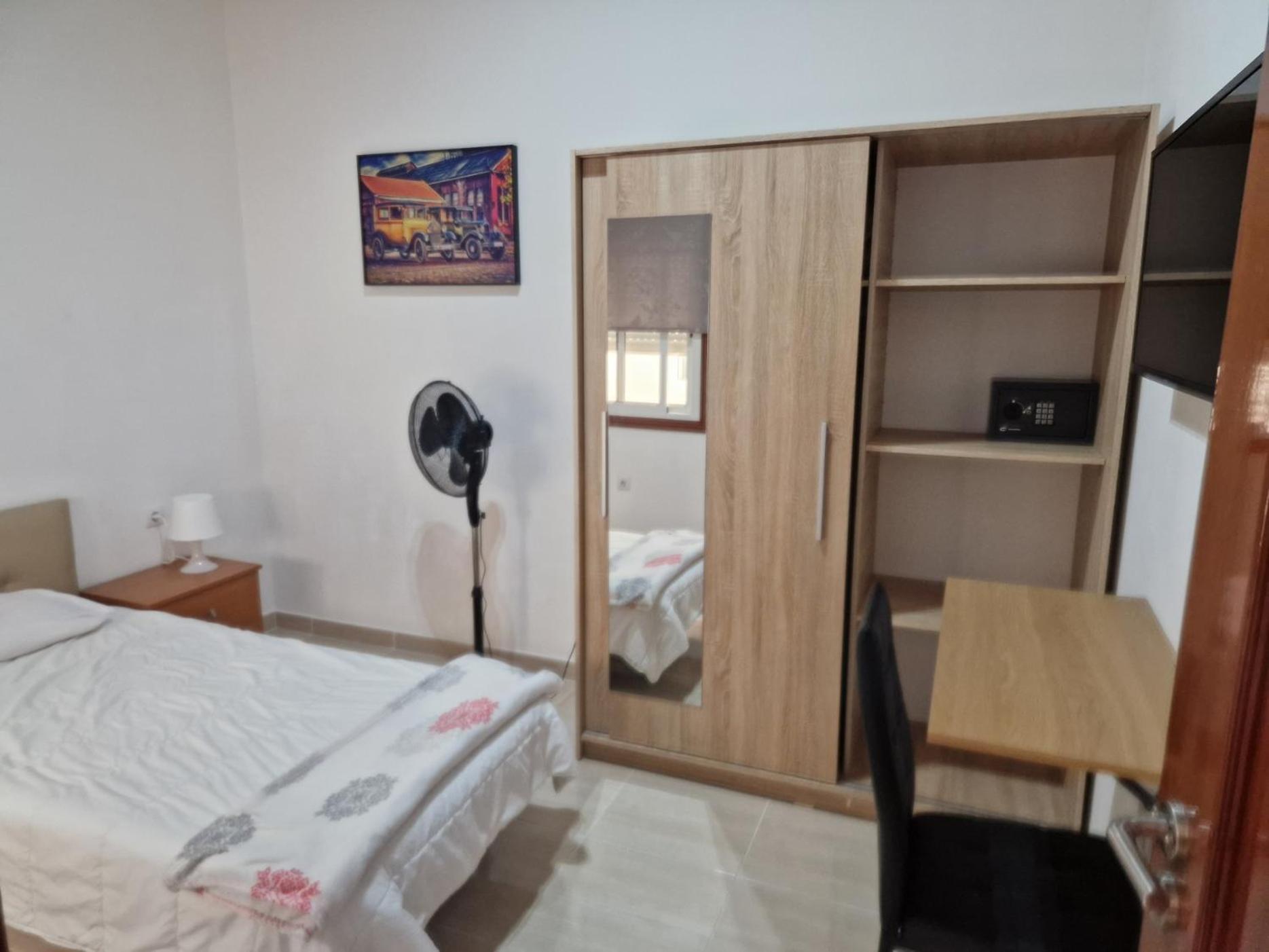 Habitacion Individual Privada, Piso De 3 Habitaciones Con Areas Compartidas La Laguna  Bagian luar foto